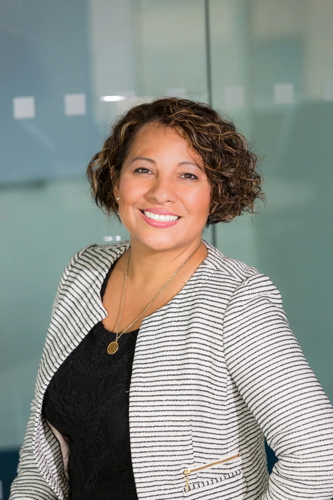 Independent consultant who bills client work by project and retainer